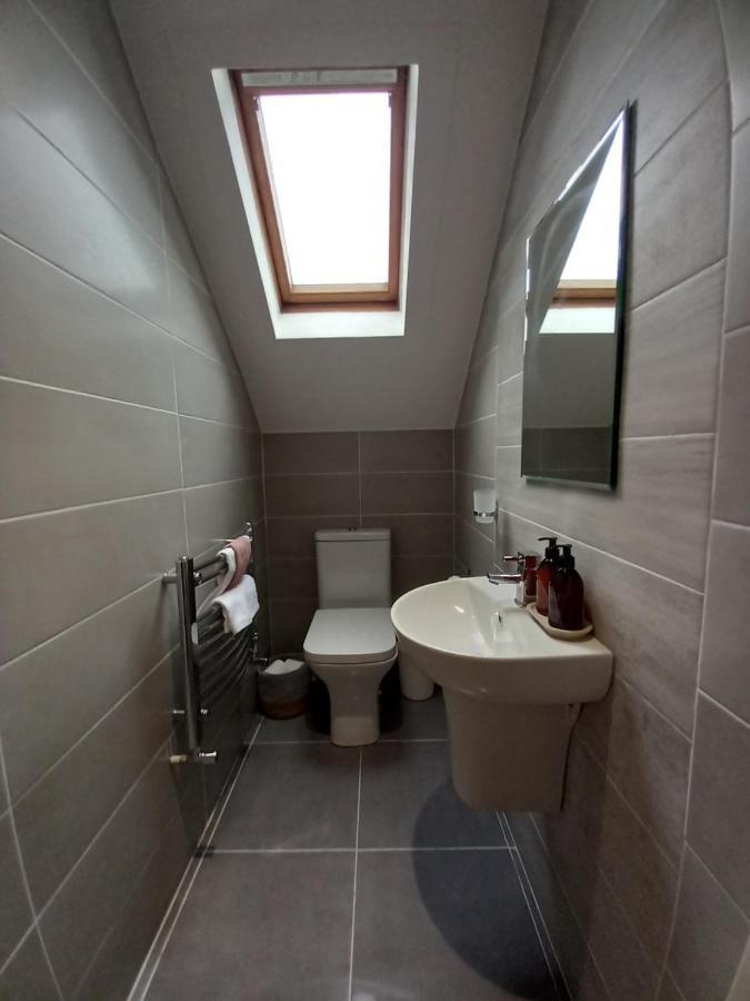 Lakeland Lodge Derrylin Extérieur photo